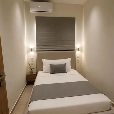 Denniro Loft *